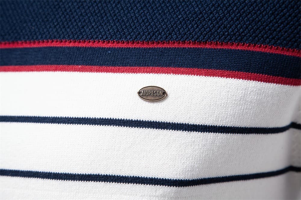 Men’s Textured Crew Neck Pullover Sweater